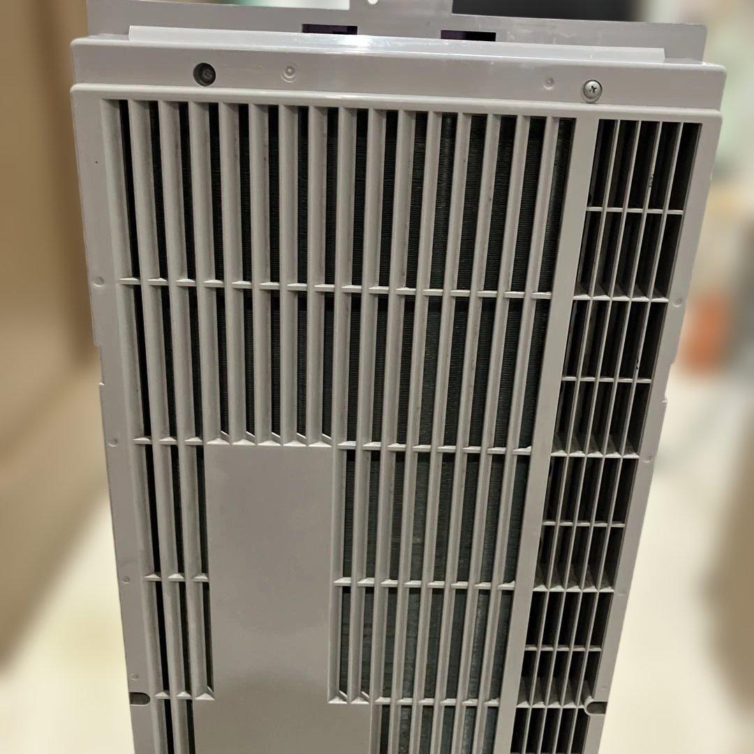 フ*9様 トヨトミ 窓用エアコンTIW-A160H 現状渡し