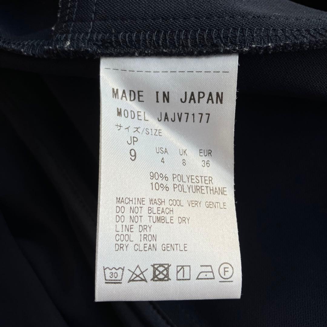 kayme ケイミー ノーカラージャケット サイズ9 ボレロ丈 ネイビー 洗える