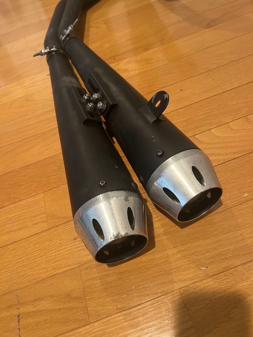 コウタロウ希少!!ハーレーXR1200モータステージフルエキマフラー