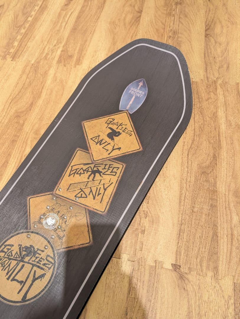 ラントリボード　滑走1回のみ　24-25モデル　DEVGRU グーフィーズ