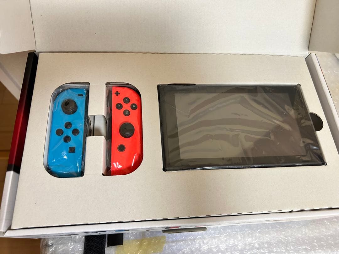 Nintendo Switch 本体　アジア版