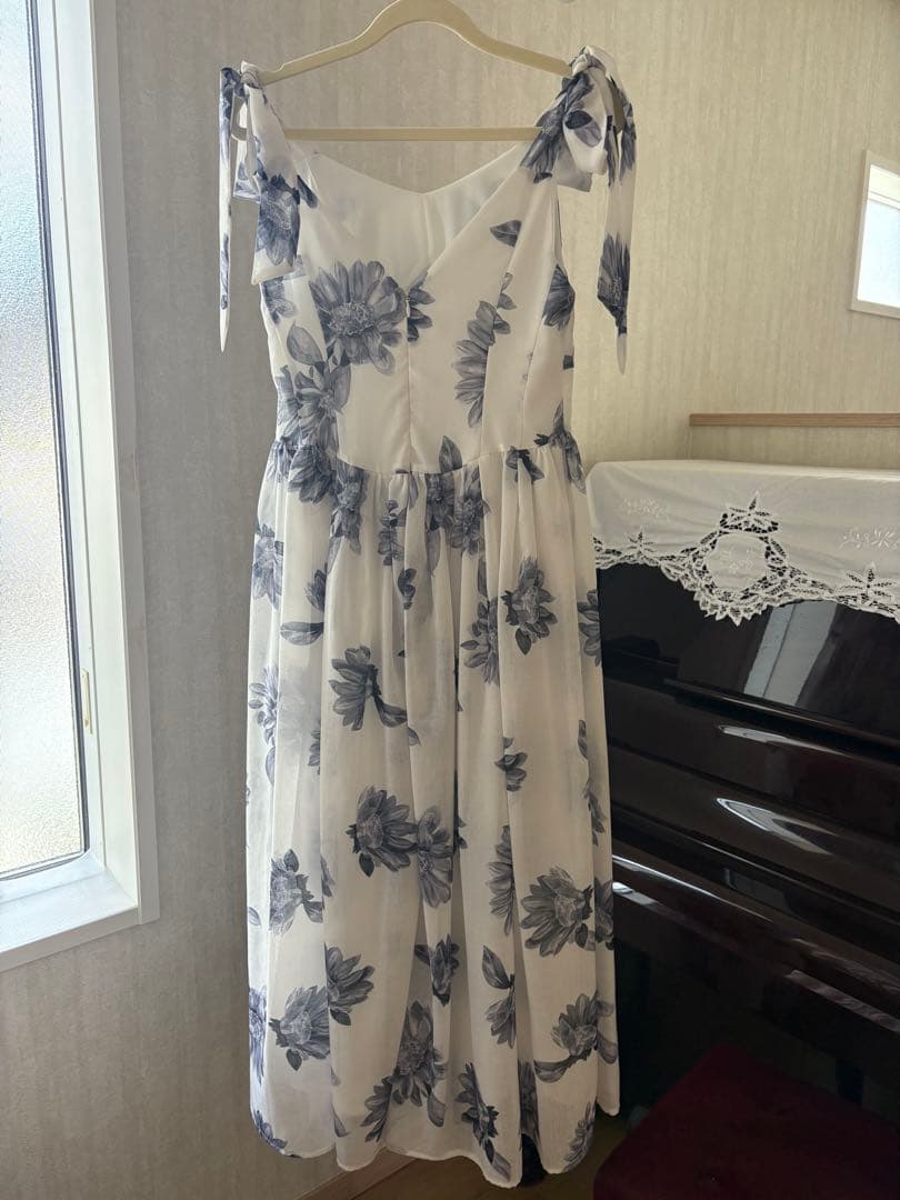 【美品】Sunflower-Printed Midi Dress