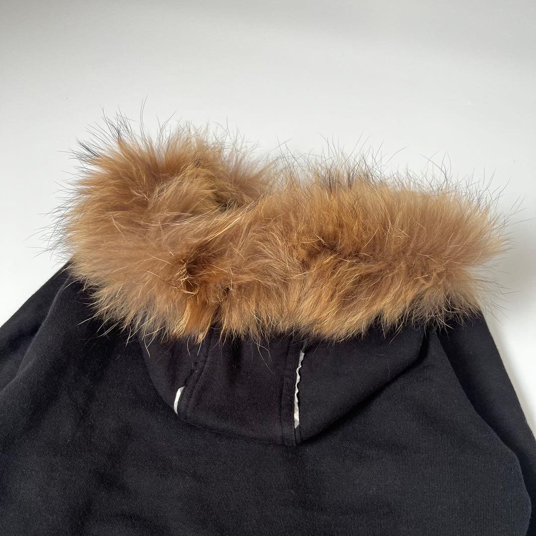 バーバリーブルーレーベル フードファー付 パーカー ノバチェック 2WAY黒