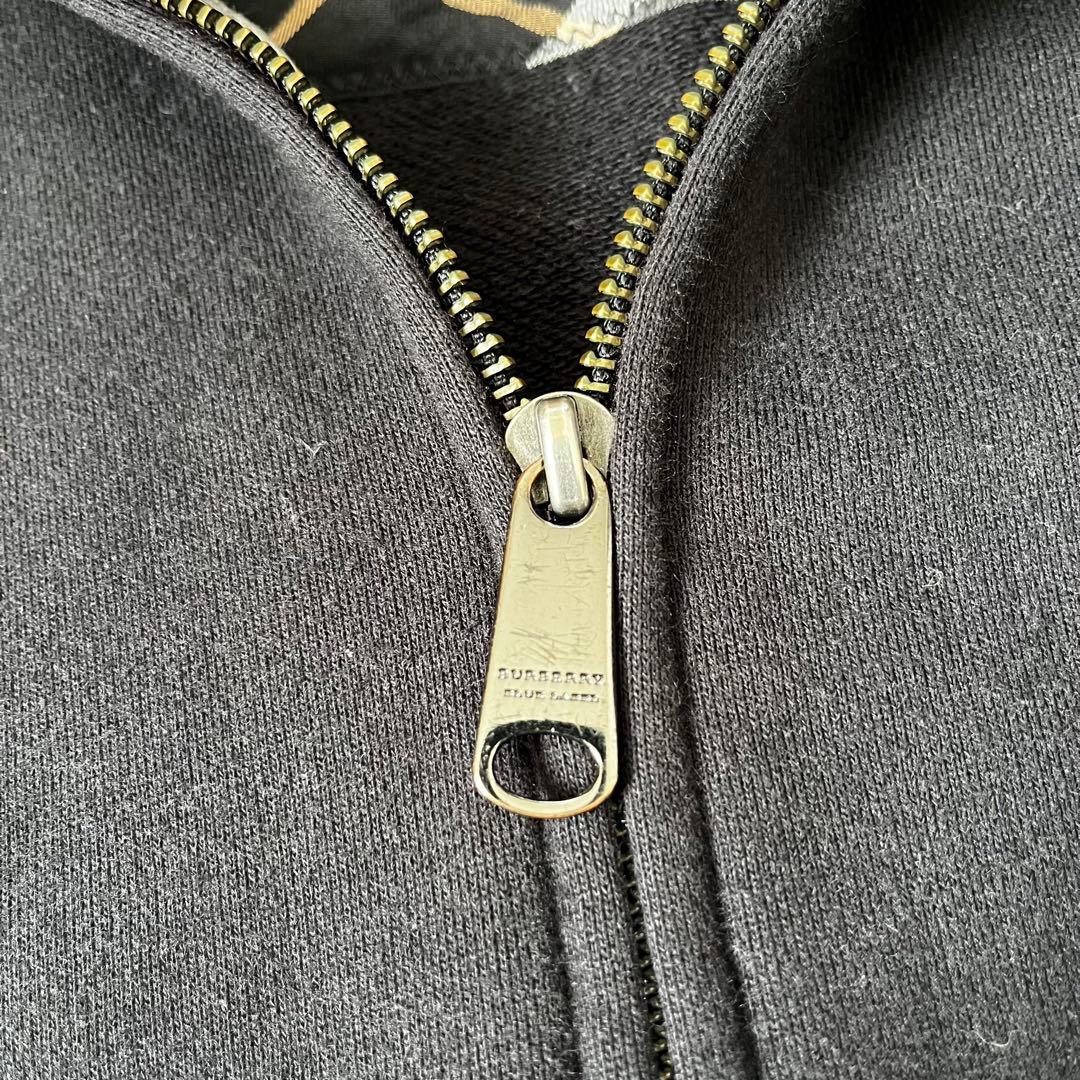 バーバリーブルーレーベル フードファー付 パーカー ノバチェック 2WAY黒