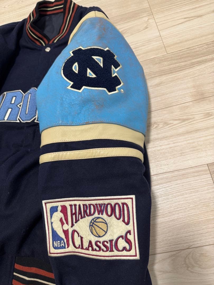 ア*ト様 希少⭐︎ジェフハミルトン UNC 刺繍ロゴ　スタジャン