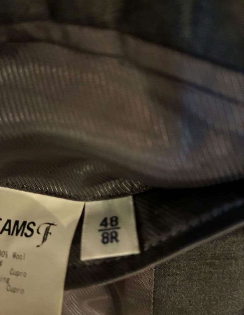 BEAMS F グレー ビジネススーツ