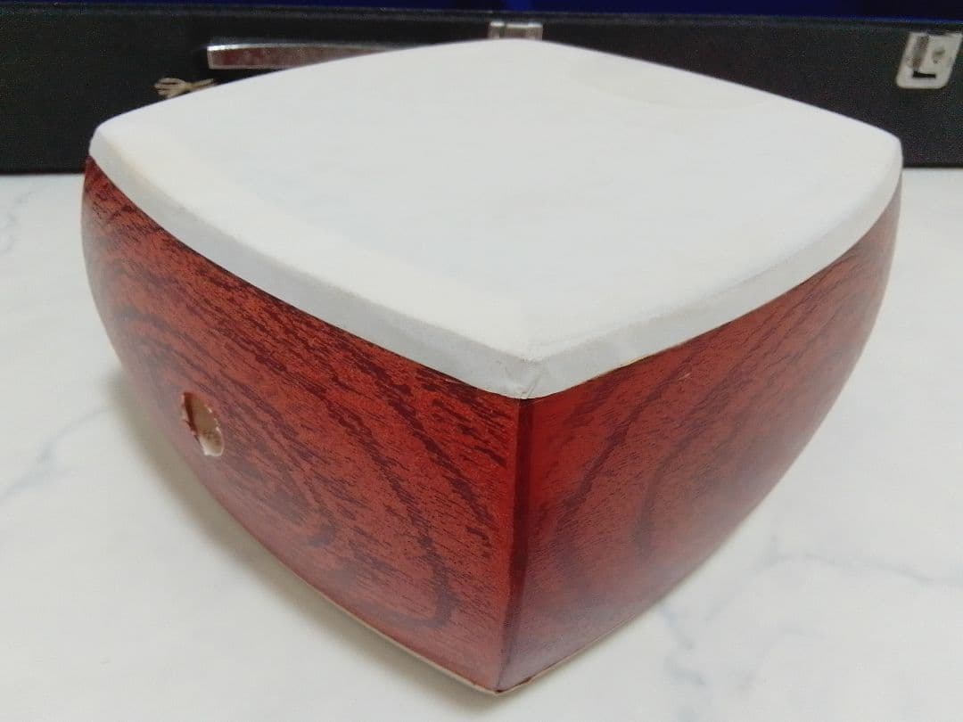 樹脂製 三味線 中棹 皮破れなし 全長約98cm 棹幅約26mm プラスチック製