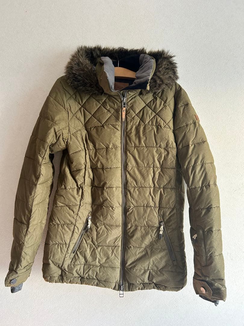 ROXY ロキシー　スノージャケット　スノーボードウエア　レディース