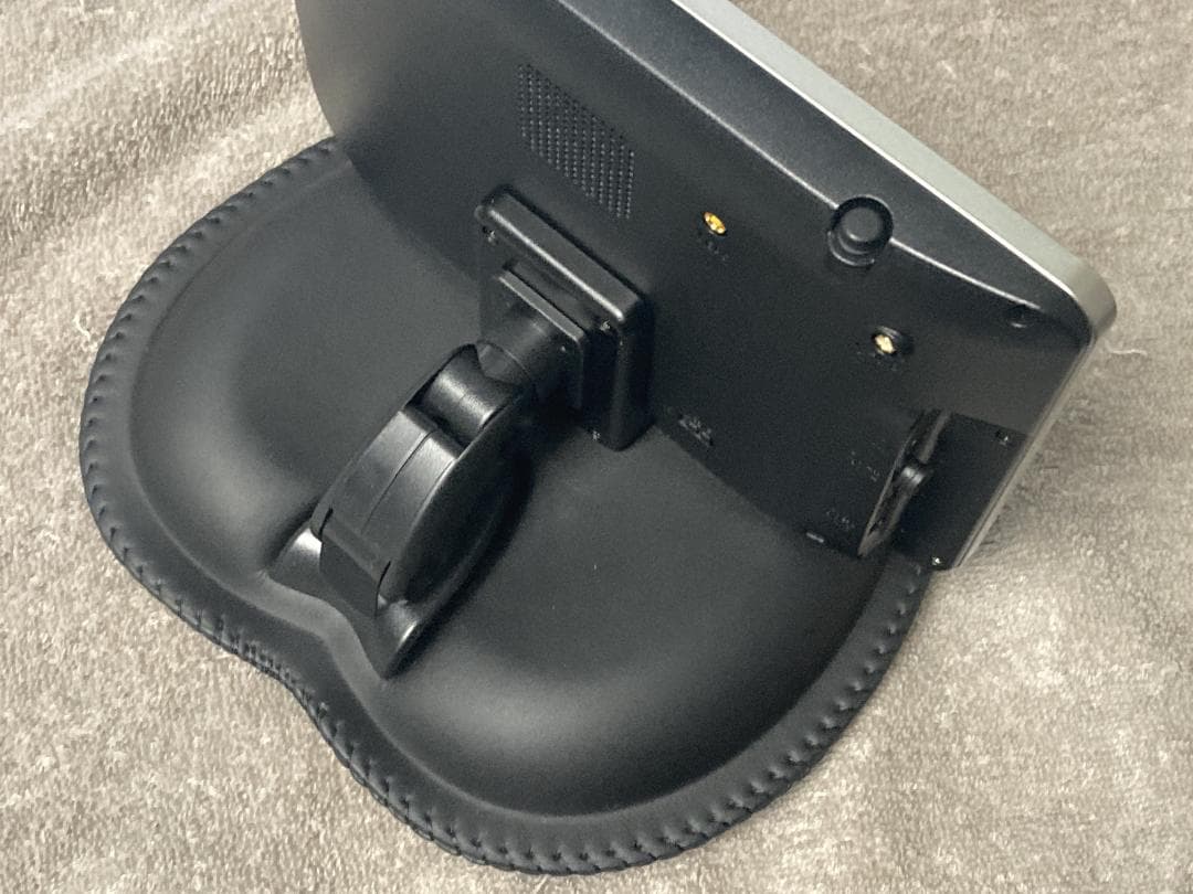 panasonic CN-G1100VD ＋ モバイクス カーナビスタンド