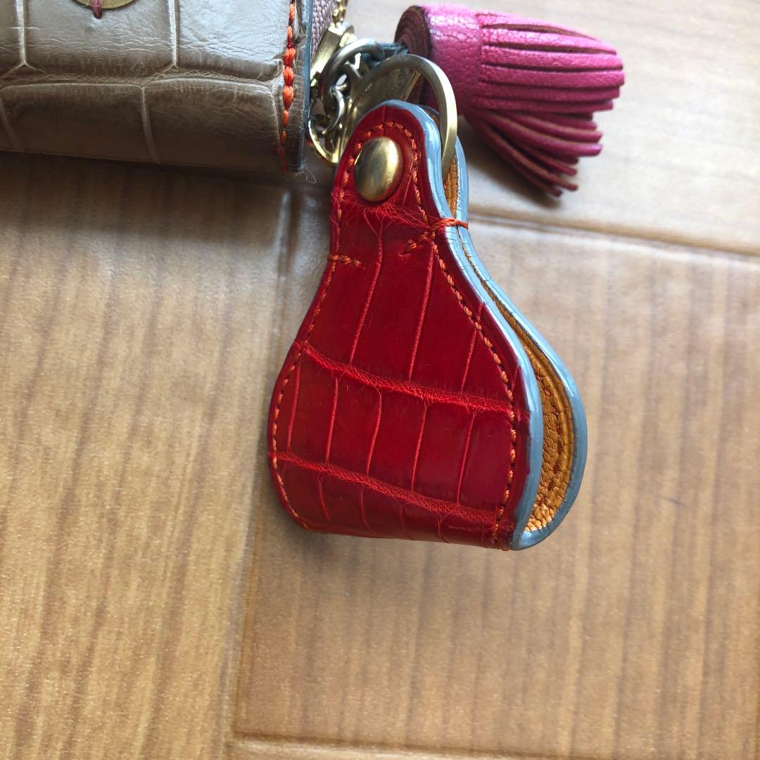 チビナイル　CIVINILE クロコダイルレザー長財布 タッセル付き