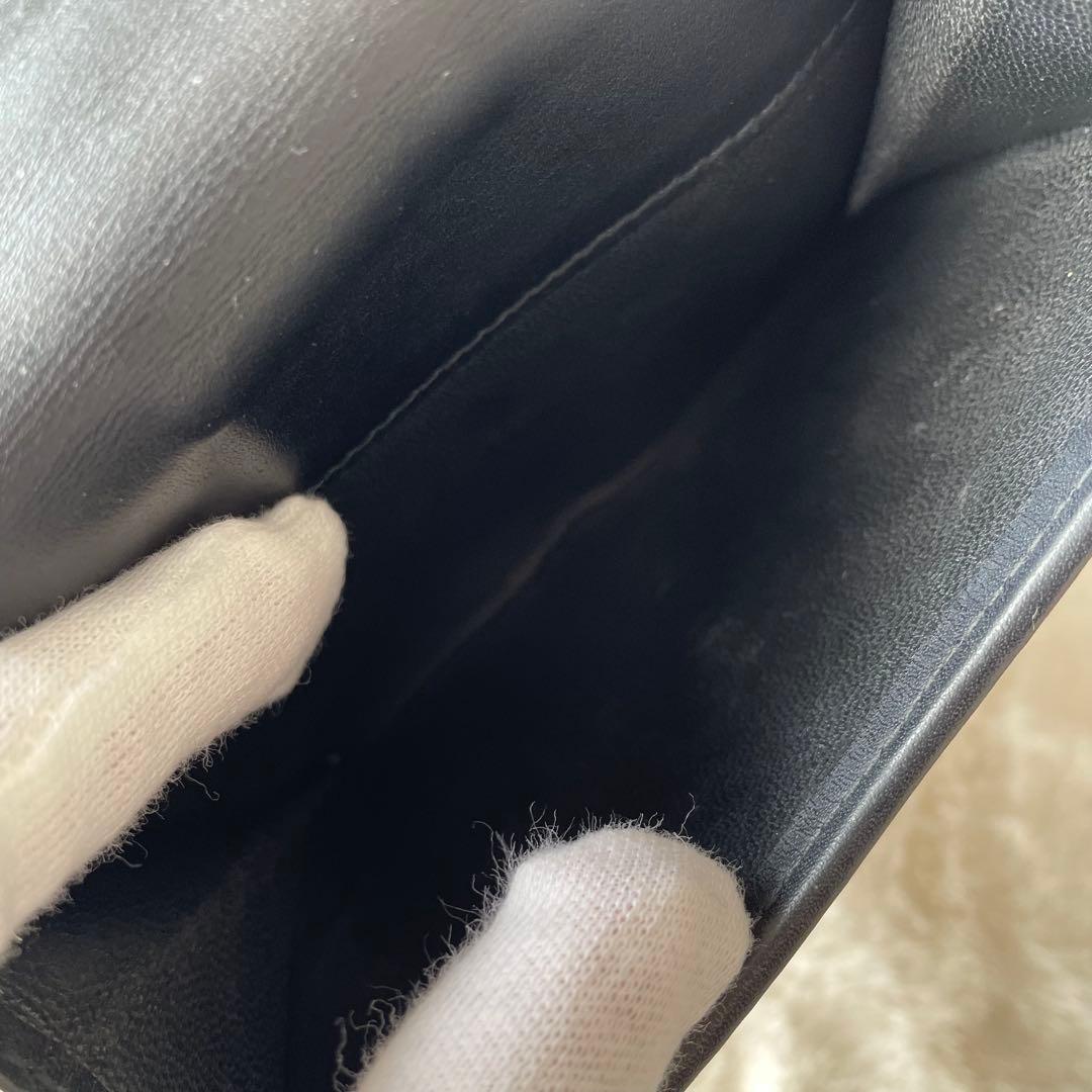 美品 ‪☆ GUCCI ブラック Wホック GGキャンバス レザー 二つ折り財布