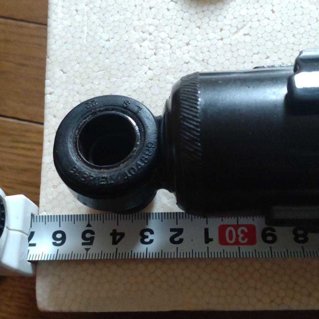 マ*ル様 PROGRESSIVE サスペンション 黒