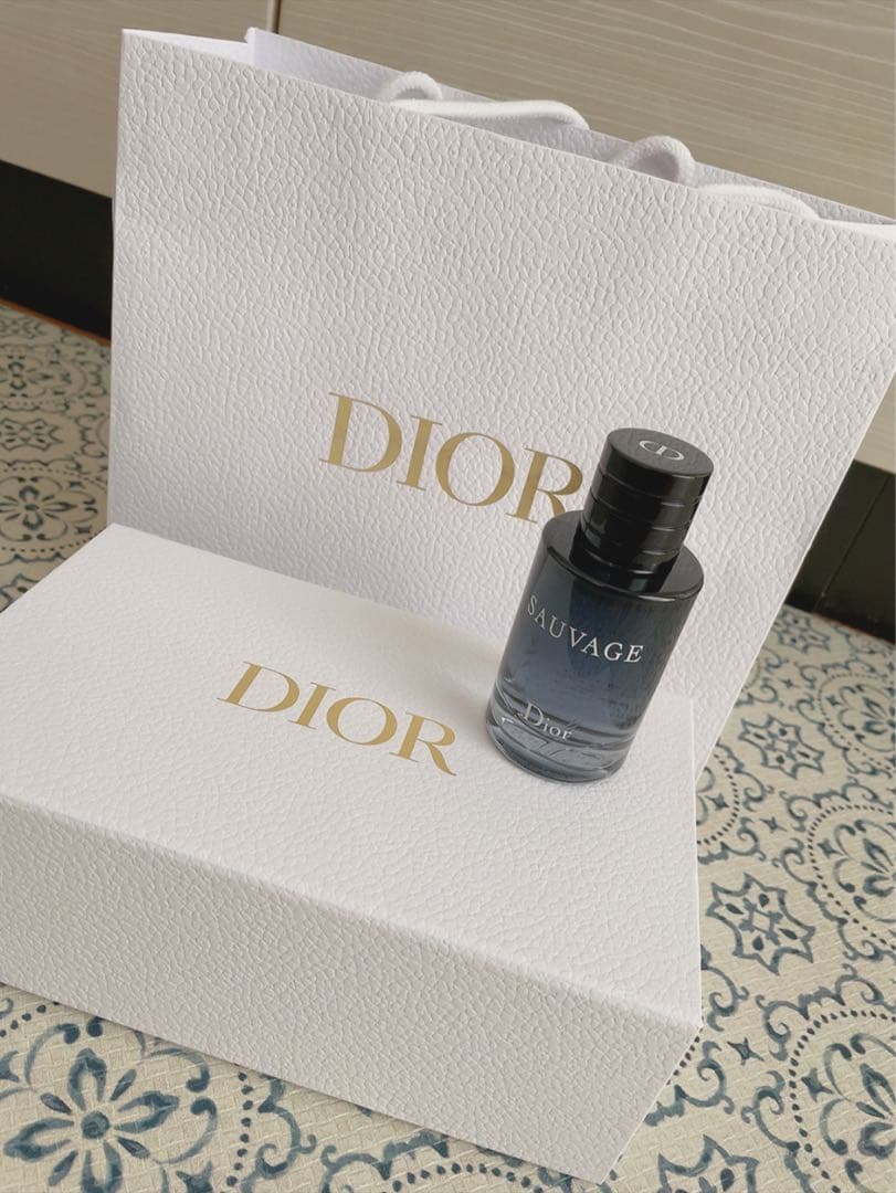 【国内正規店購入】Dior 香水 ソヴァージュ （オードゥ トワレ）60ml