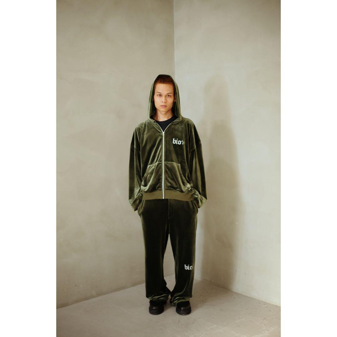 bio wear ベルベットパンツ オリーブグリーン 今週だけ値下げしてます。