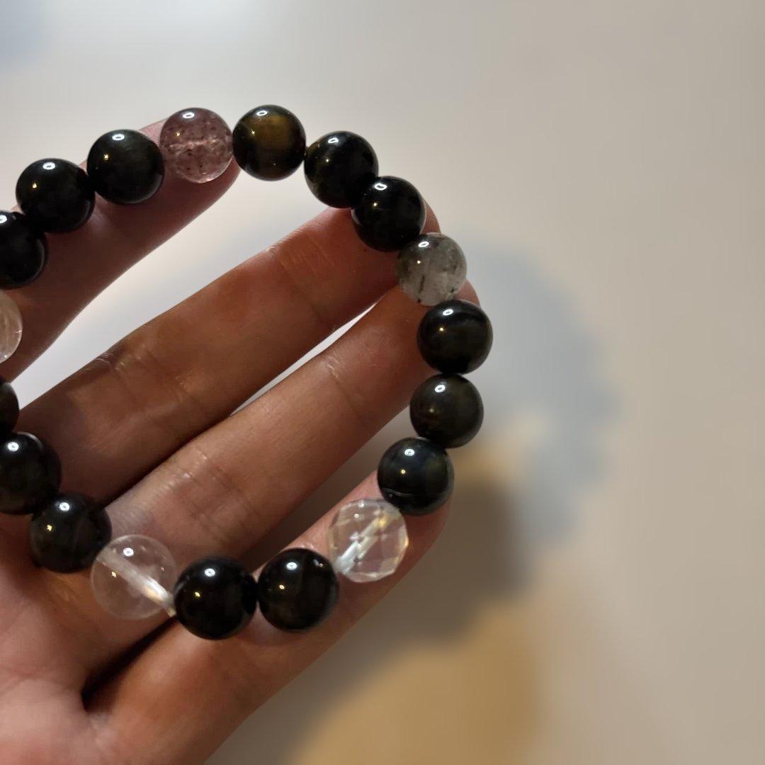 ゼブラタイガーアイたんと水晶、ストロベリークオーツなど！ドガーンとくる！