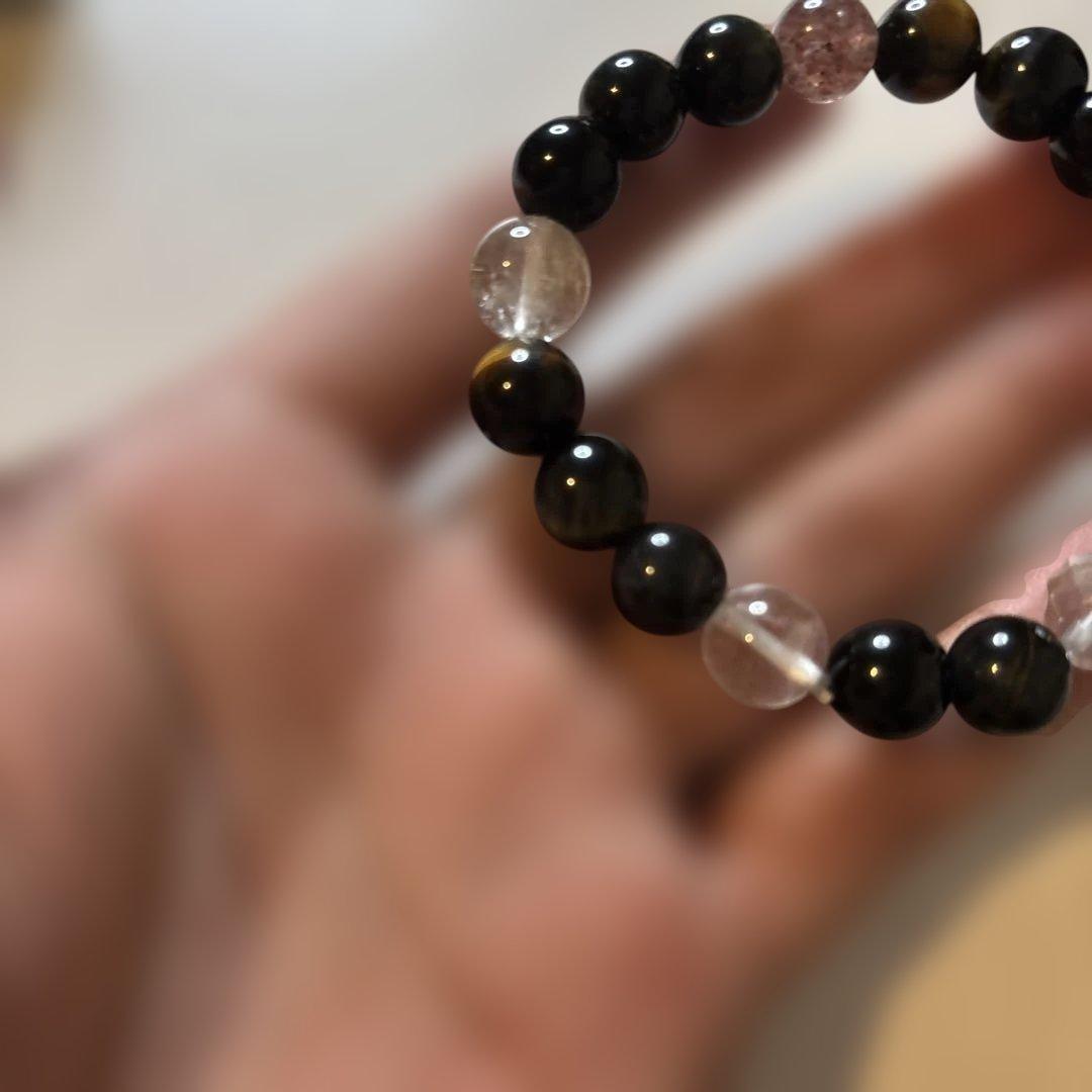 ゼブラタイガーアイたんと水晶、ストロベリークオーツなど！ドガーンとくる！