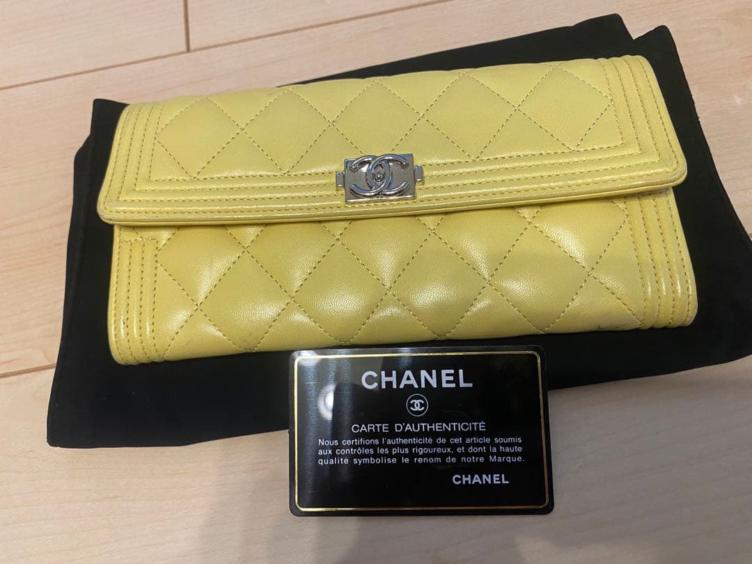 CHANEL長財布