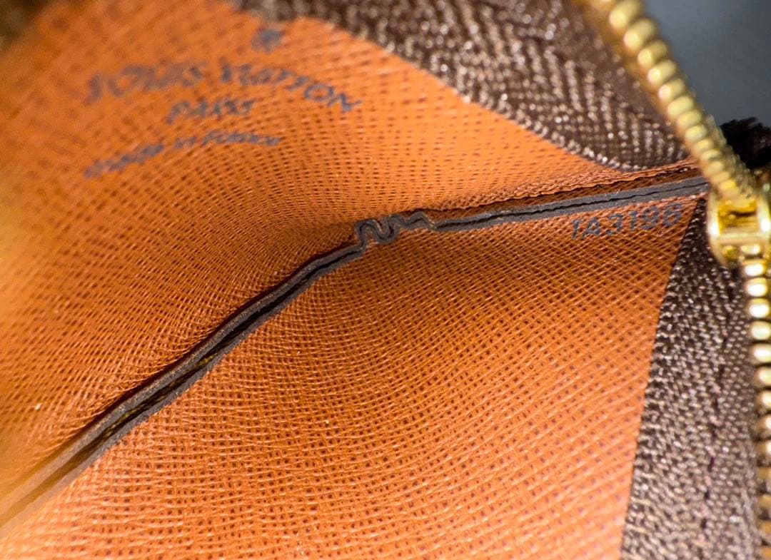 ルイヴィトン カードキーケース ポシェットクレ