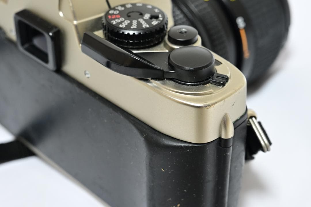 Nikon 一眼レフカメラ FM10 標準レンズ付き