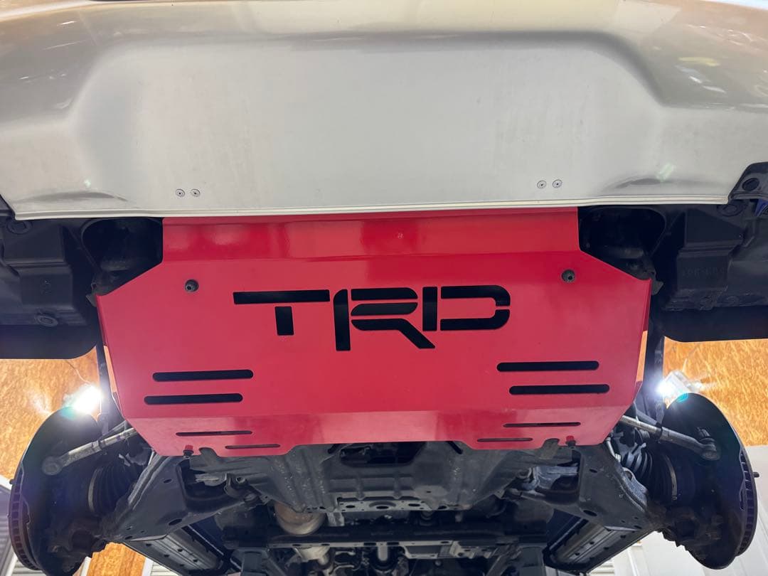 ！TRD正規品！タイトヨタGUN125 スキッドプレートTA301-0K001