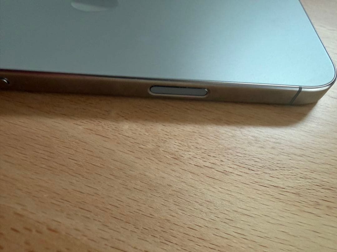 【美品】iPhone 16 Pro Max 256GB