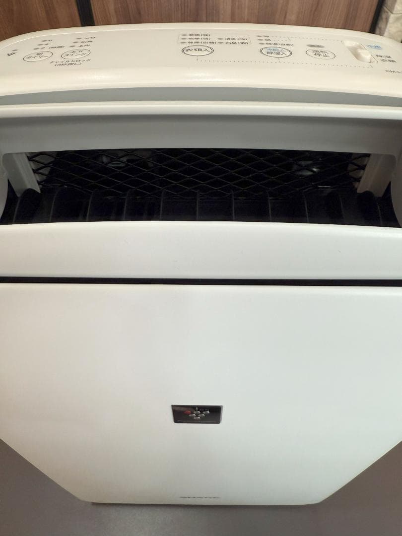 SHARP シャープ 冷風・衣類乾燥 除湿機 CM-L100 中古品