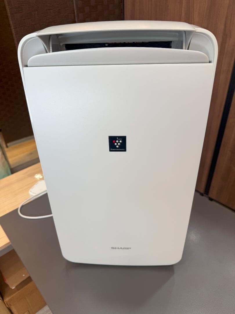 SHARP シャープ 冷風・衣類乾燥 除湿機 CM-L100 中古品