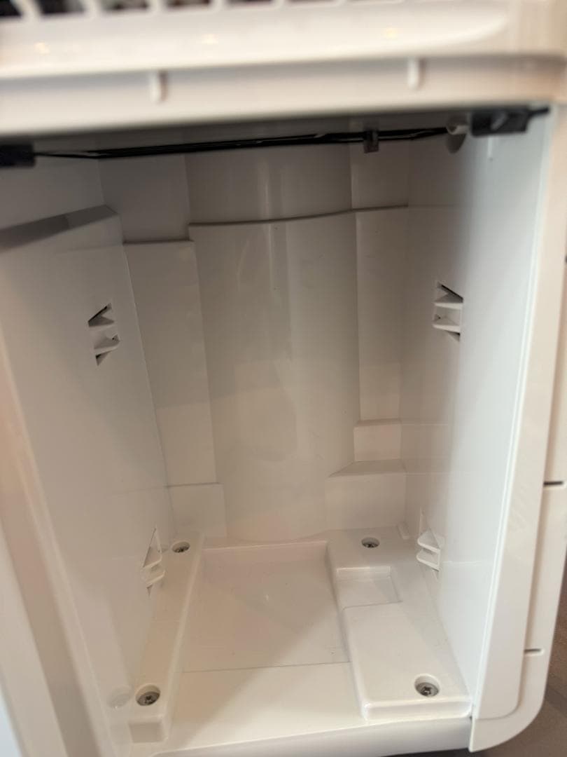 SHARP シャープ 冷風・衣類乾燥 除湿機 CM-L100 中古品