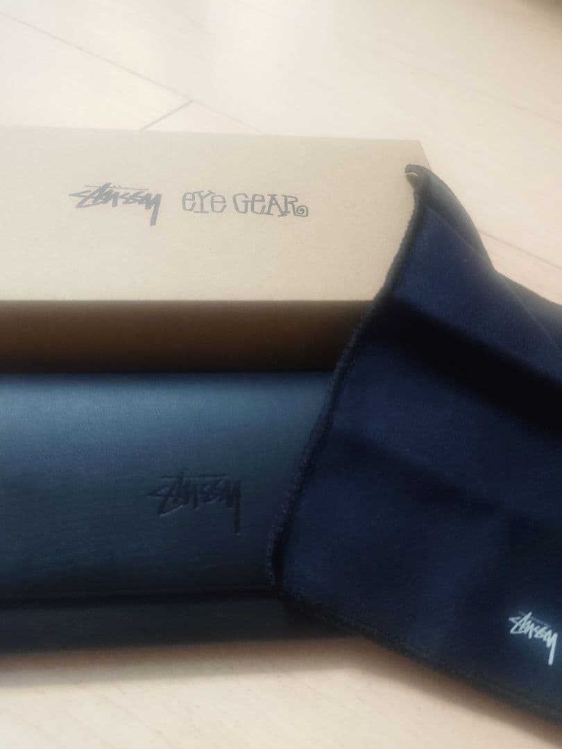 パ*プ様 stussy ステューシー サングラス　Brown　メンズ　レディース