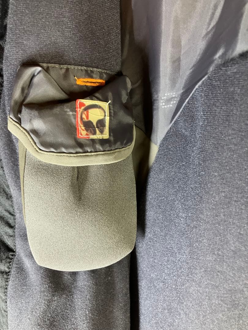 【新品タグ付き・未使用】SALOMON スキーウェア ジャケットメンズL