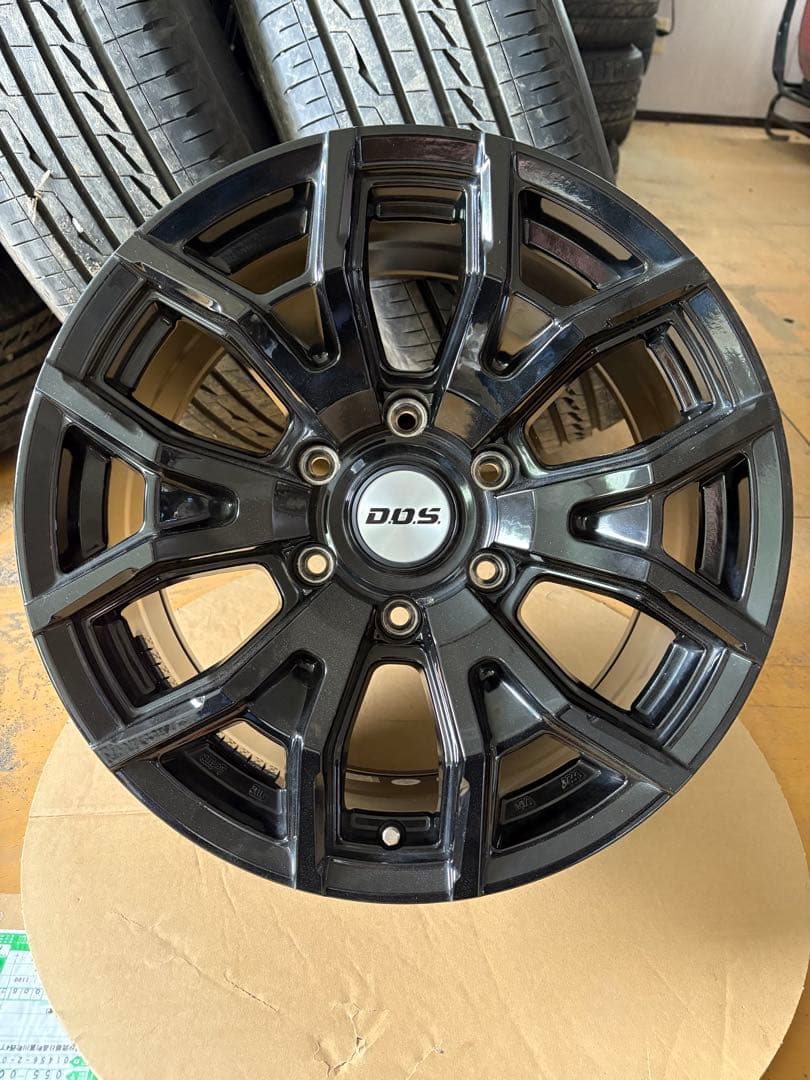 小さな古着屋666様　プラド　ハイラックス　17インチホイール①