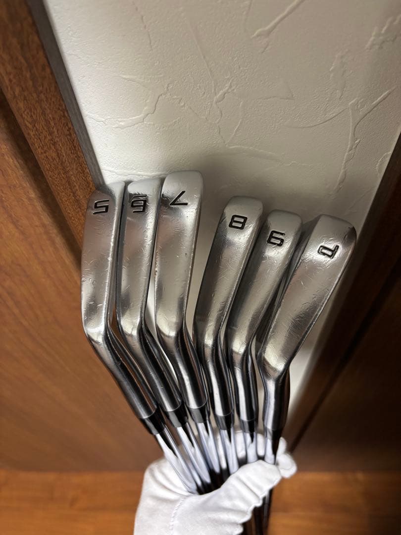【美品】テーラーメイド P7MB 5-9.p DG MID115 S200
