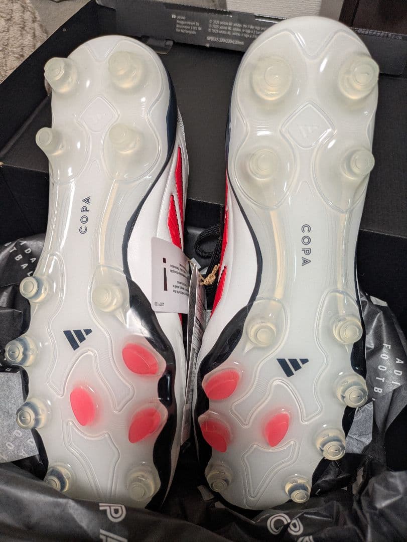 コパ ピュア 3 ELITE HG/AG ジャパン / 土・人工芝用