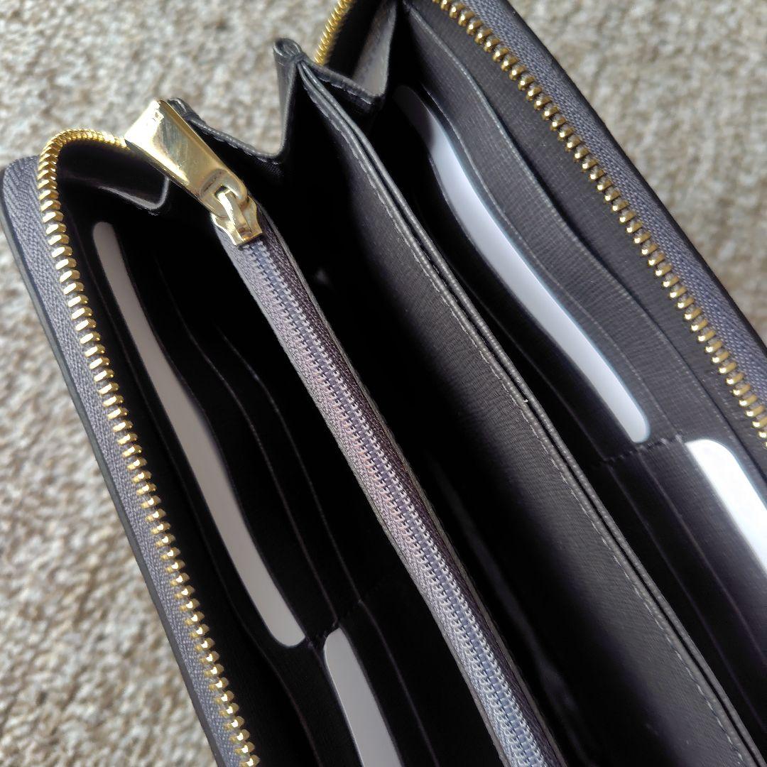 うさぎFURLA ダークグレー 長財布