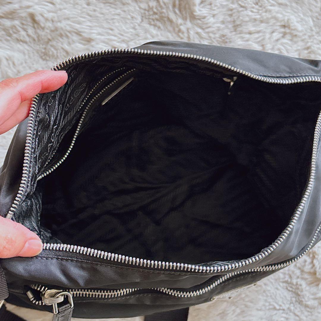 PRADA プラダ ショルダーバッグ ナイロン 黒