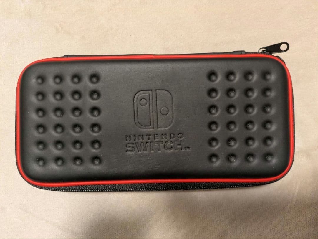 Nintendo Switch 本体 (Joy-Con無し)+ その他付属品