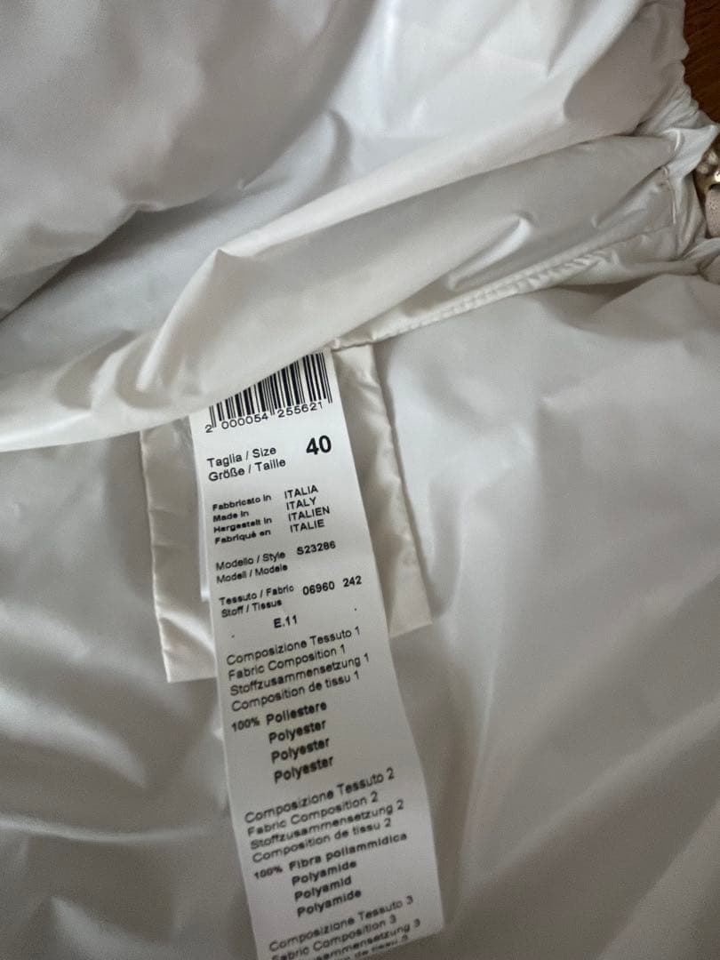 本日のみお値下げ　PESERICO ブルゾン サイズ40 ペセリコ