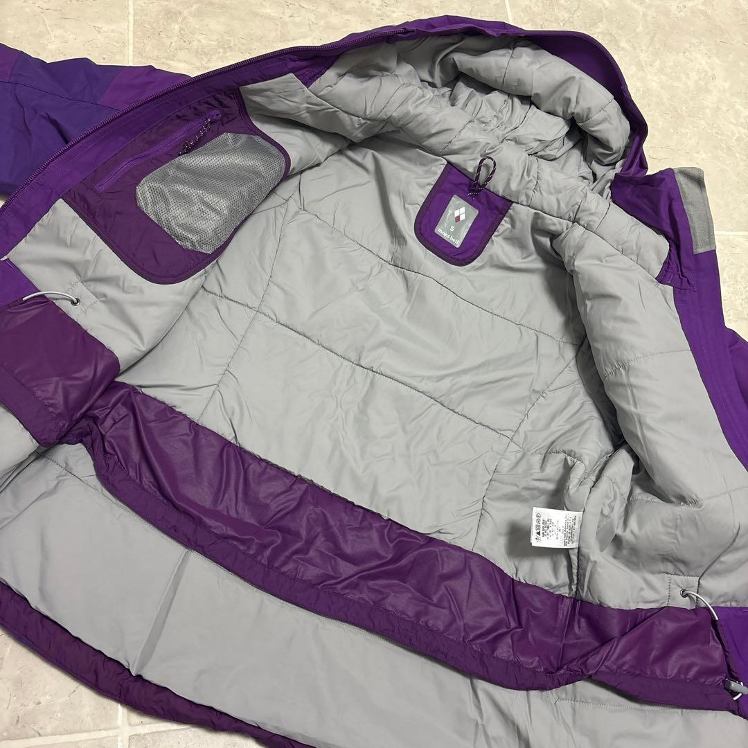 モンベル　パウダーライトパーカ