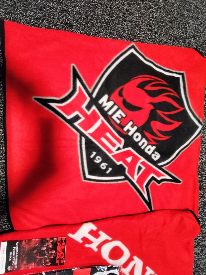 Honda HEATポンチョとバスケシャツ各2枚セット　おまけ付き！ホンダヒート