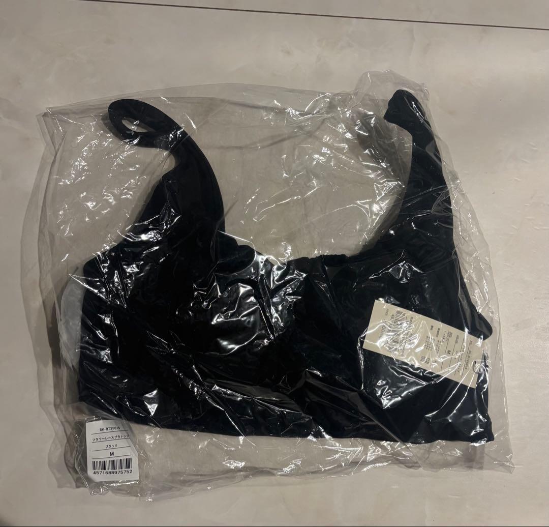 【SUKALA 】フラワーレースブラトップ　M size