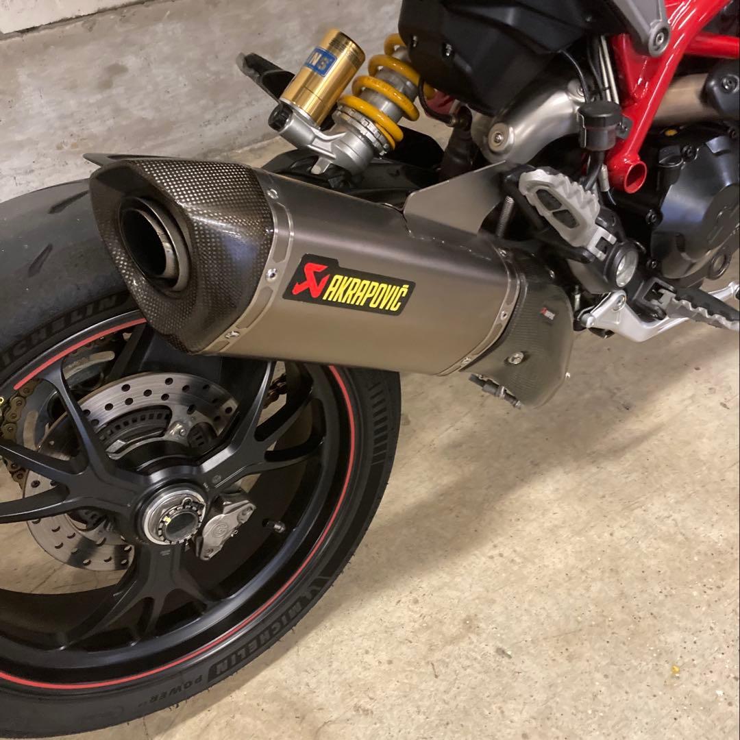 AKRAPOVIC スリップオンLINE／DUCATI Hypermotard