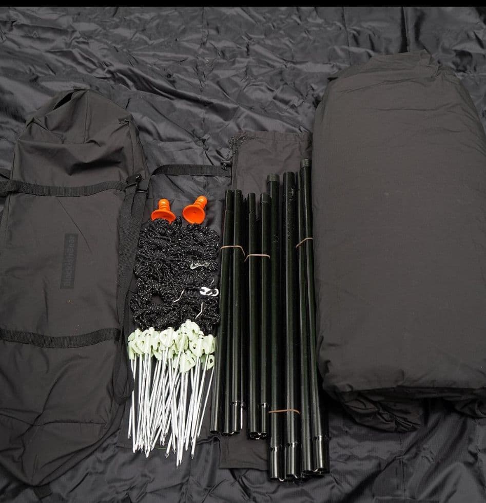 BLACK SHELTER TWIN 1回試し張りのみの超美品　値下げ