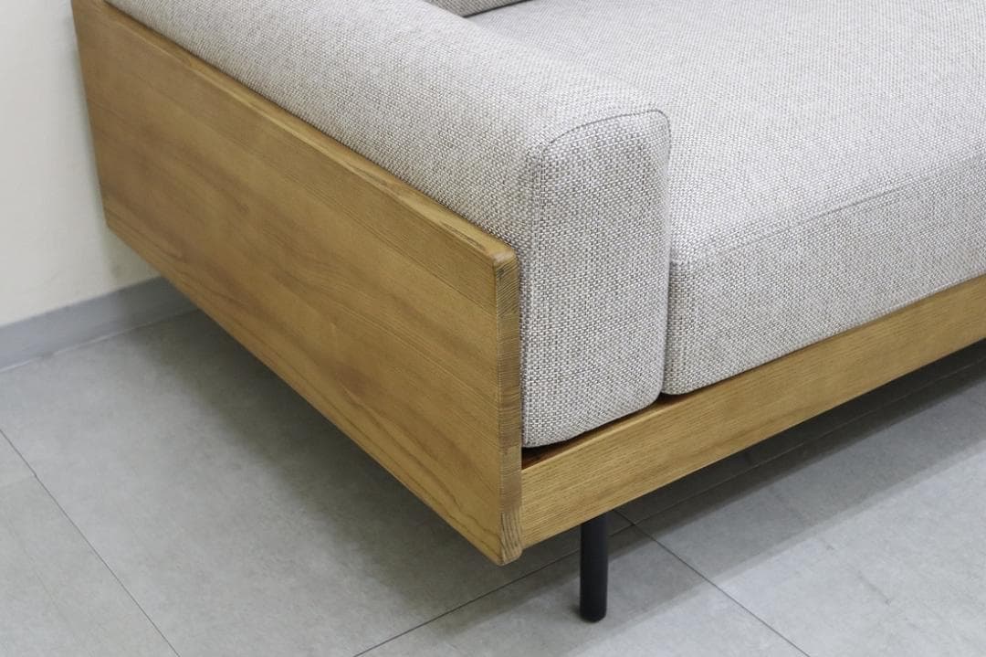 未使用品 ウニコ TREL トレル 3シーター ソファ 天然木 無垢材 フェザー