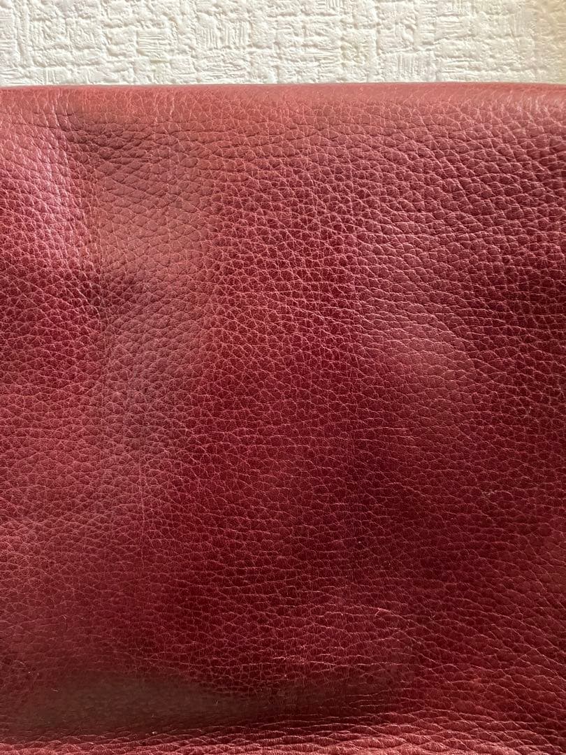 Cartier カルティエ　ショルダーバッグ　ポシェット　レザー　ボルドー