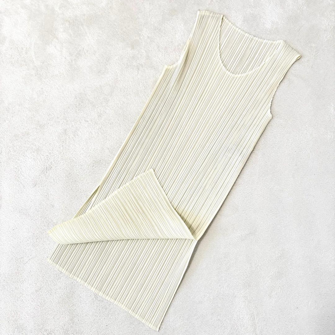 極美品✨PLEATS PLEASE チュニック　ホワイト　プリーツ　スリット