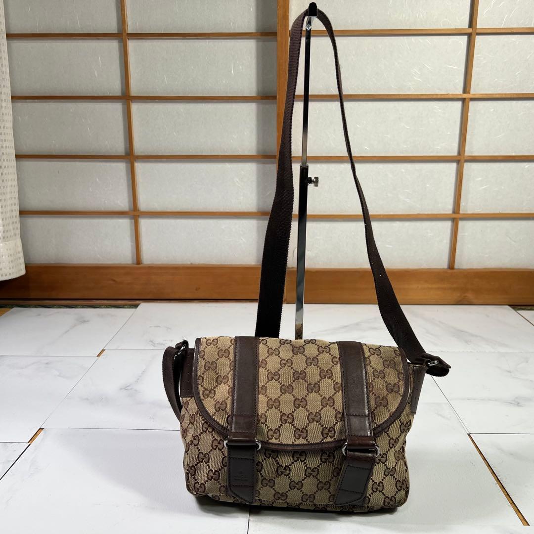 GUCCI グッチ GGキャンバス ショルダー メッセンジャー