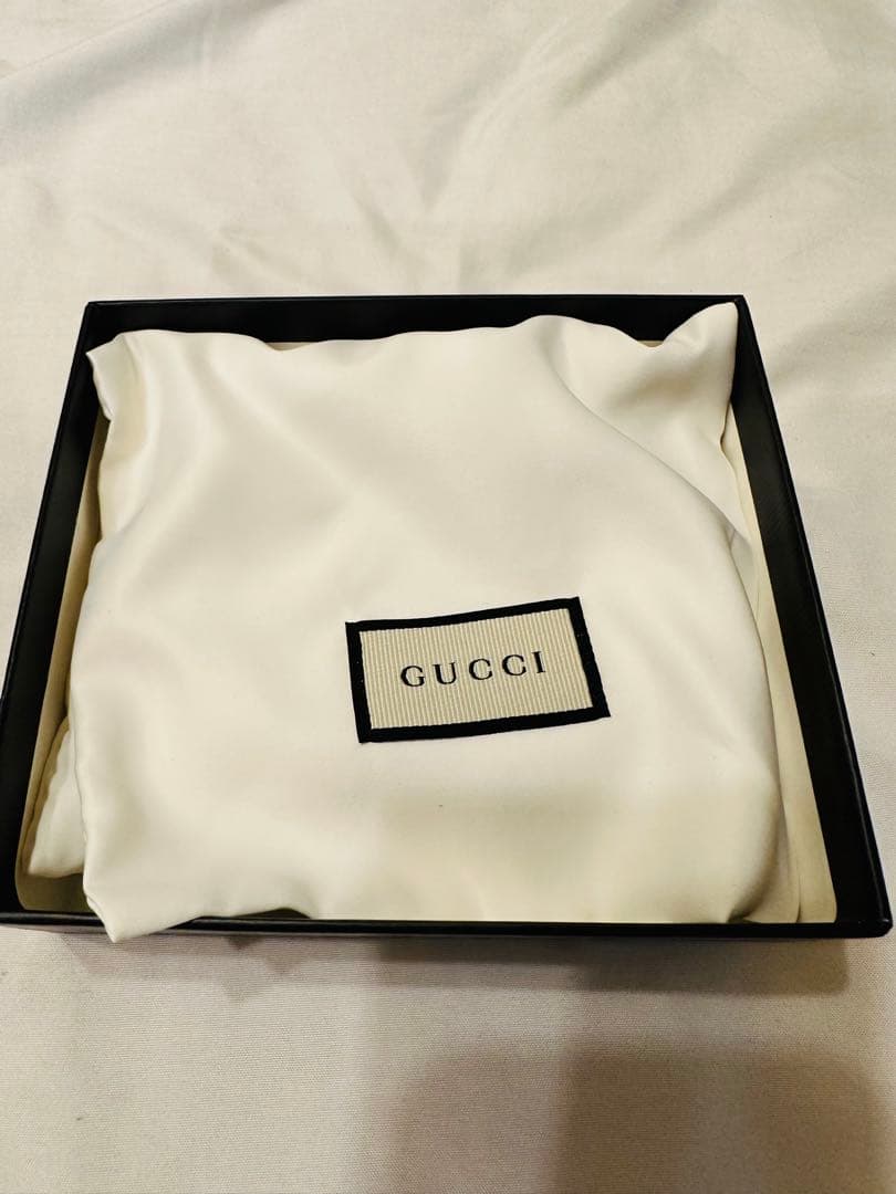 GUCCI カレイド　折りたたみ財布