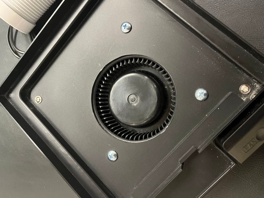 ネイル集塵機　ヴァンスーサー