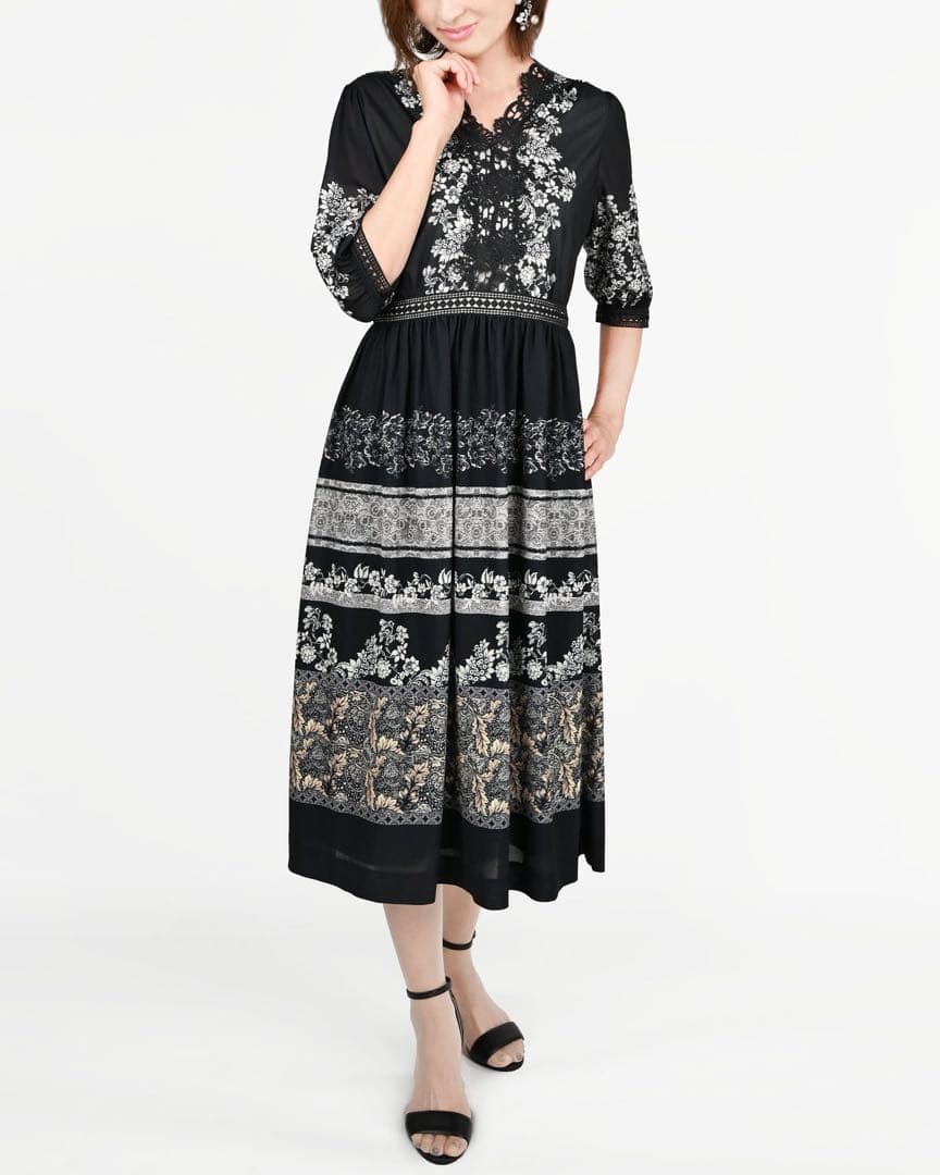 未使用　CHRISCELIN クリスセリーン 花柄プリントワンピース