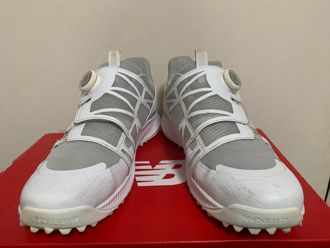 ニューバランス　スパイクレス　ゴルフシューズ